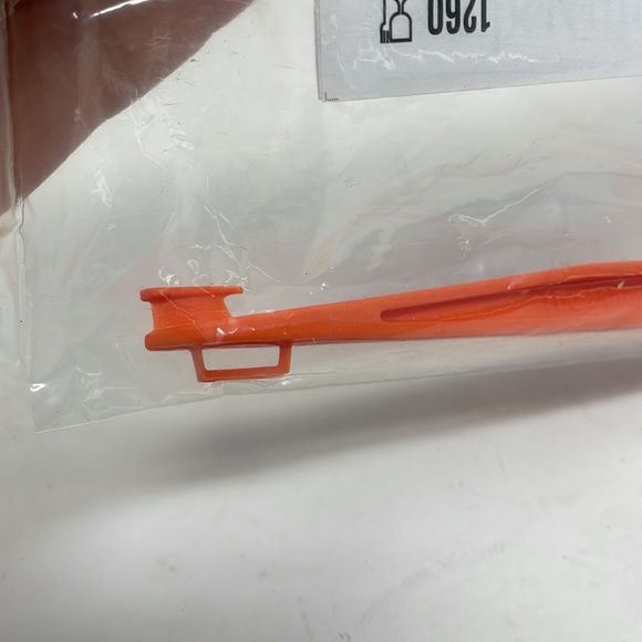 New Pampered Chef Zester/Scorer and Citrus Peeler - Picture 8 of 9